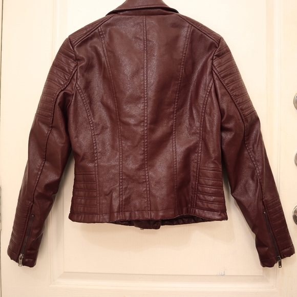 Burgundy faux leather moto jacket - Picture 2 of 3